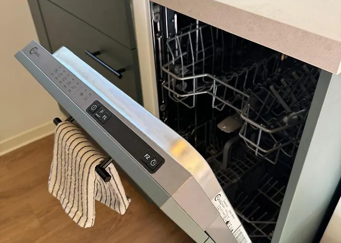 Seddiner - 5 Semesterbostad